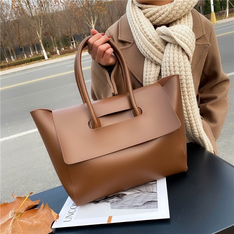 Calista | Le Caméléon du Style