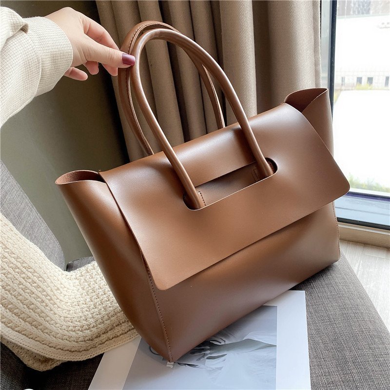 Calista | Le Caméléon du Style
