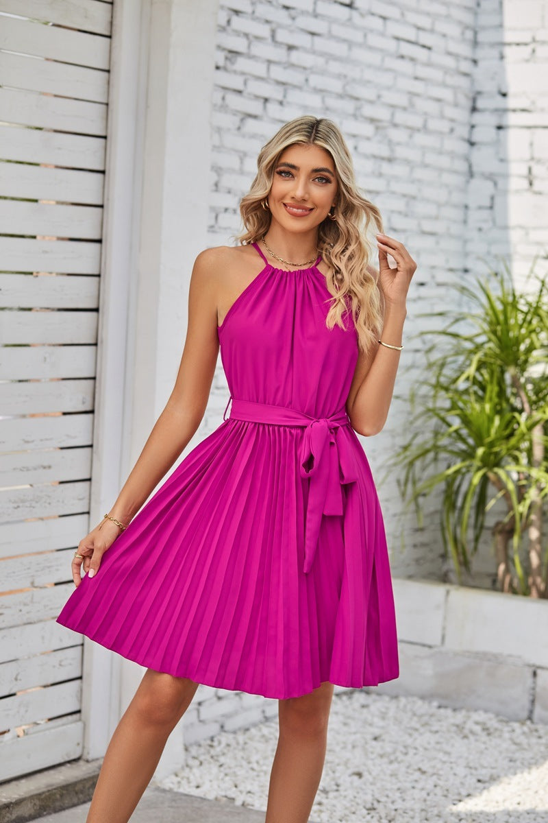Robe Haltère Plissée et Sans Manche