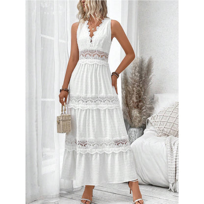 Robe Col V en Dentelle