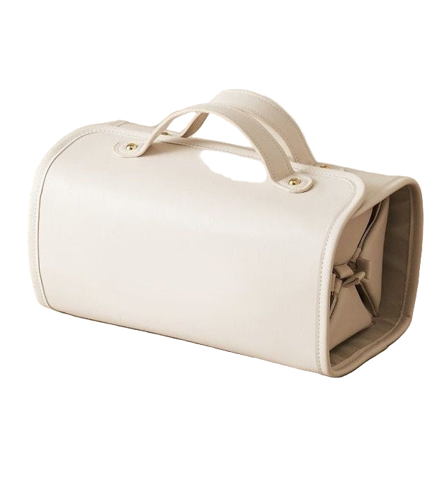 Naya– Style et Praticité.